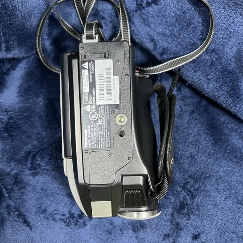 Panasonic‎ Palmcorder PV-L352D VHS-C Analog Camcorder AS/IS FOR PARTS
